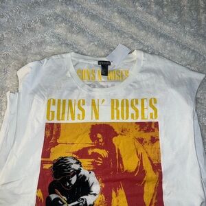 Brand new Divided White Tee with Yellow Graphic Sleeveless